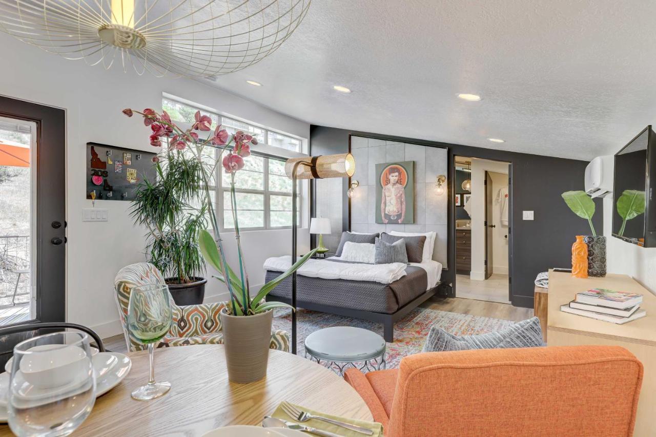 Stylish And Modern Boise Studio With Foothills Views! Екстериор снимка